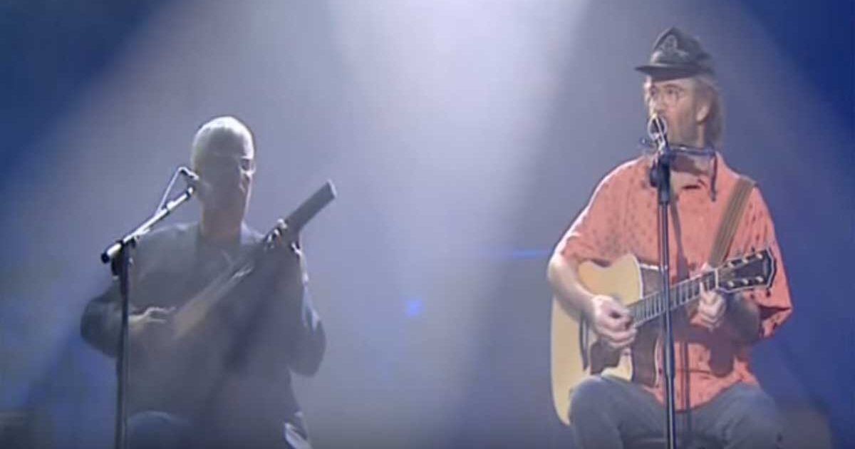 Pino Daniele e Francesco De Gregori in “Napule e”