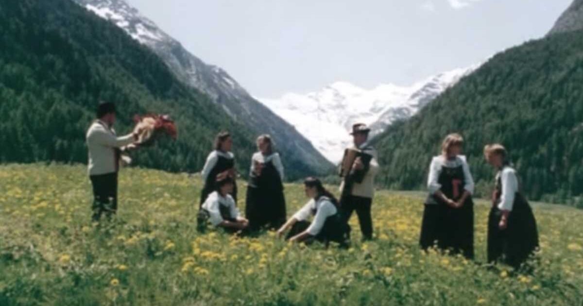 Gruppo folkloristico e corale “Lou Tintamaro de Cogne”