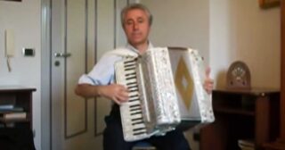 Chitarra Romana – Accordionist Lillo