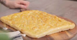 Ricette & Tradizioni: Focaccia Genovese – Liguria