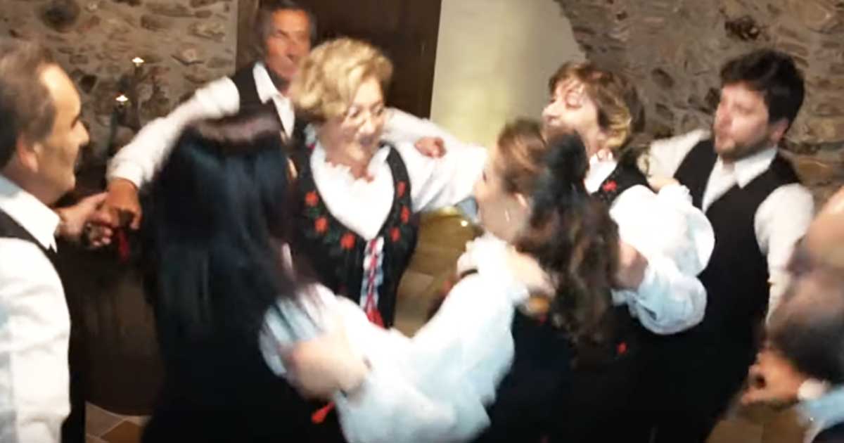 Tarantella Montemaranese - Avellino.