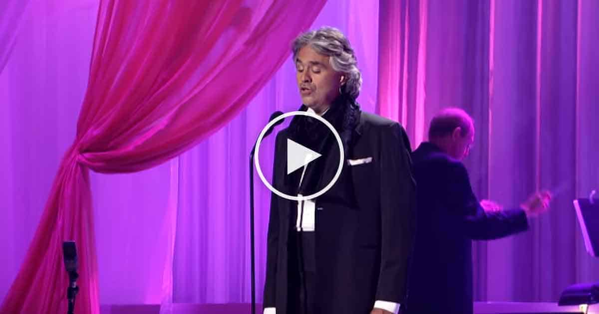 Andrea Bocelli – Adeste Fideles